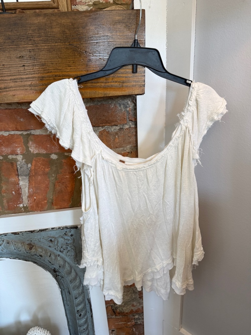Free People Ivory Ruffle Sleeve Boho Peasant Top